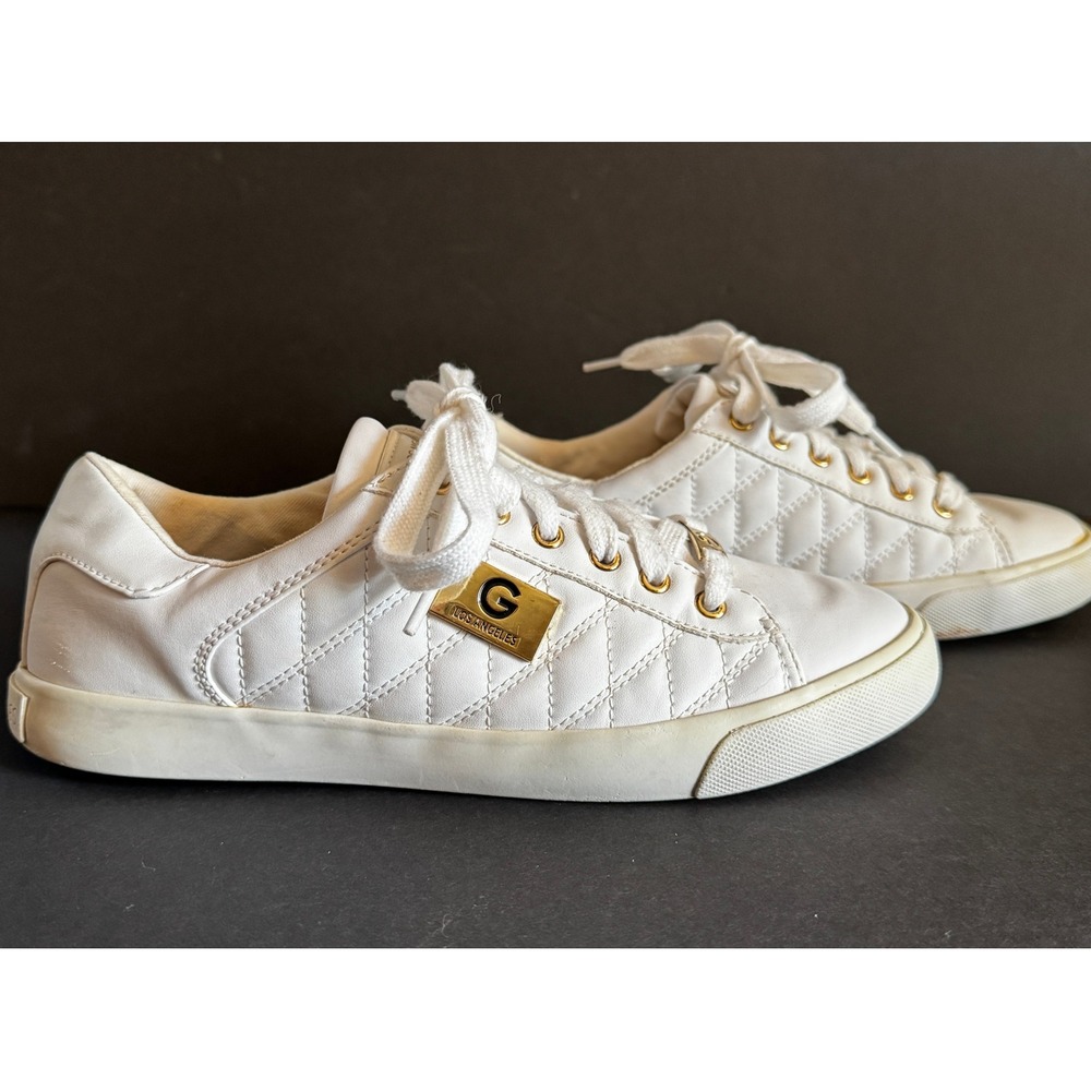 G by GUESS White Quilted Low Top Sneakers Gold Hardware GGMARTI-R Size 8M